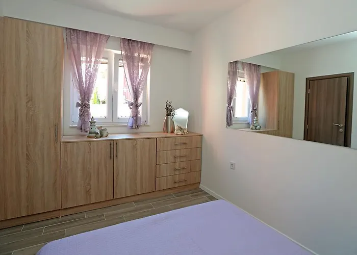 Daire Catherine's Garden