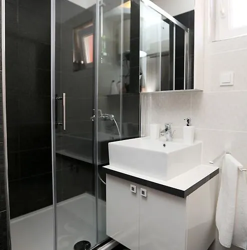 Catherine's Garden Daire